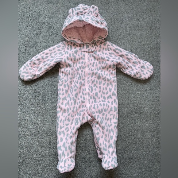 Carter’s baby girl Hooded Sherpa Bunting Size 3 Months - Picture 5 of 7